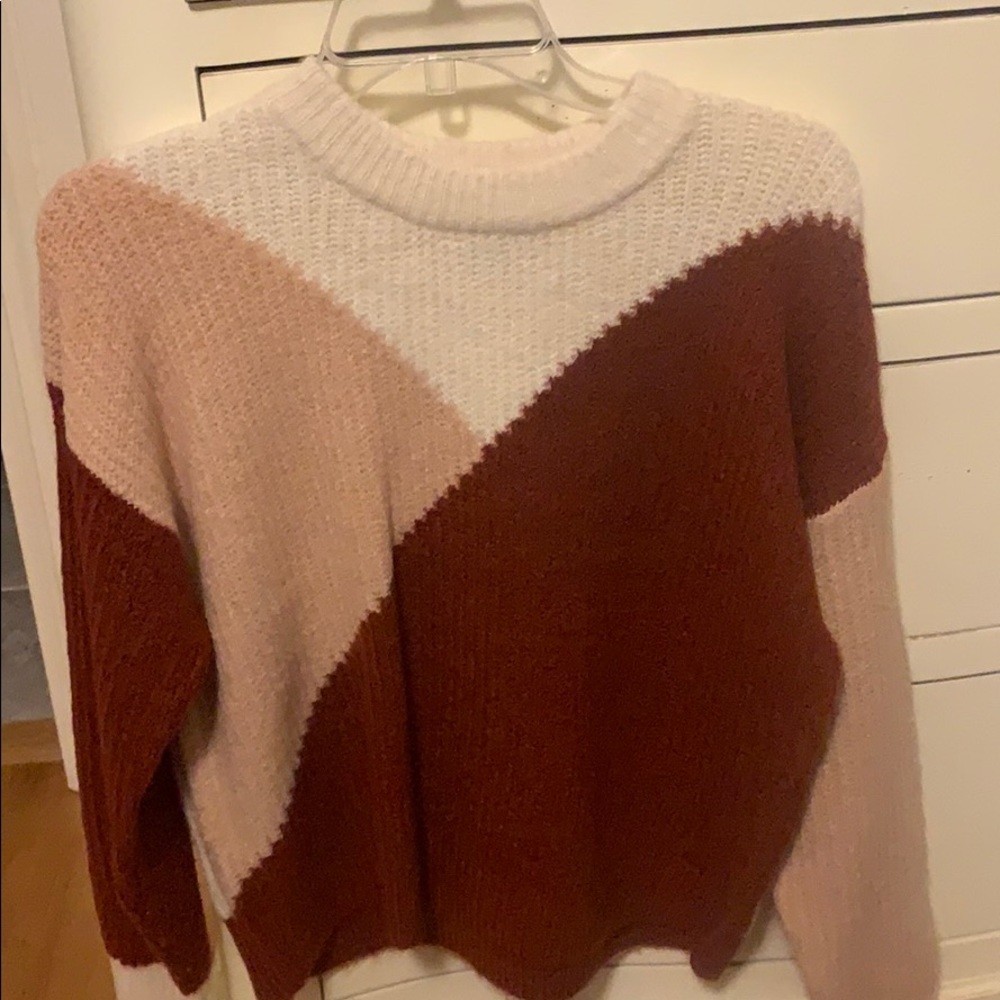 COLOR BLOCK SWEATER!